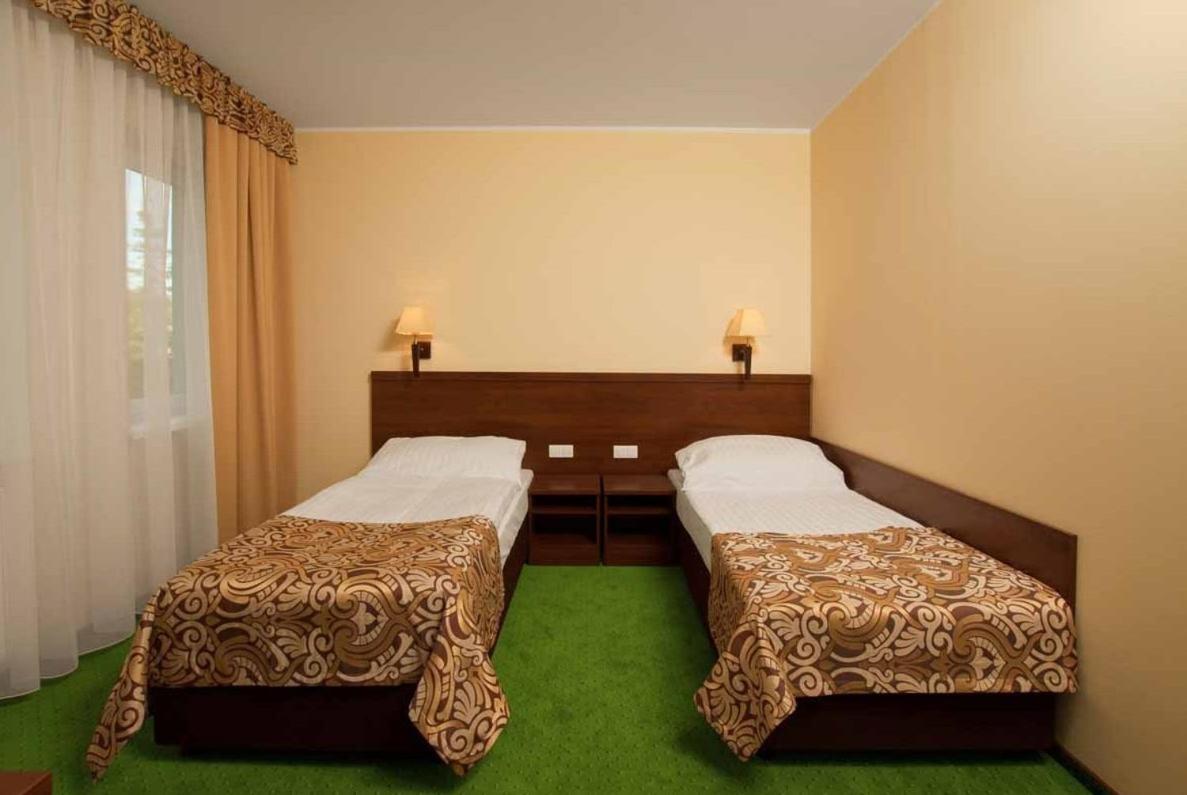 Hotel Zielony Poznan Exterior photo