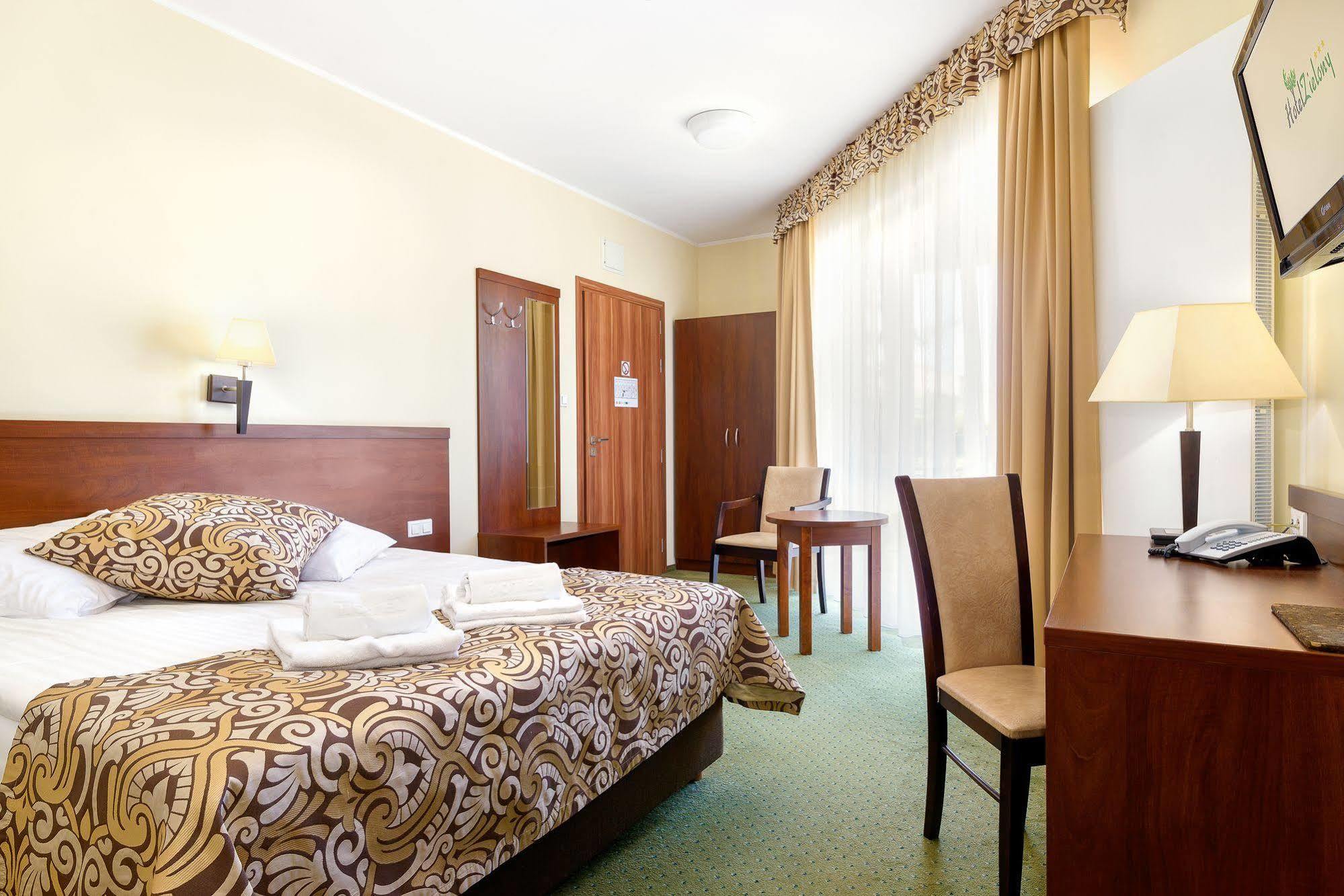 Hotel Zielony Poznan Exterior photo